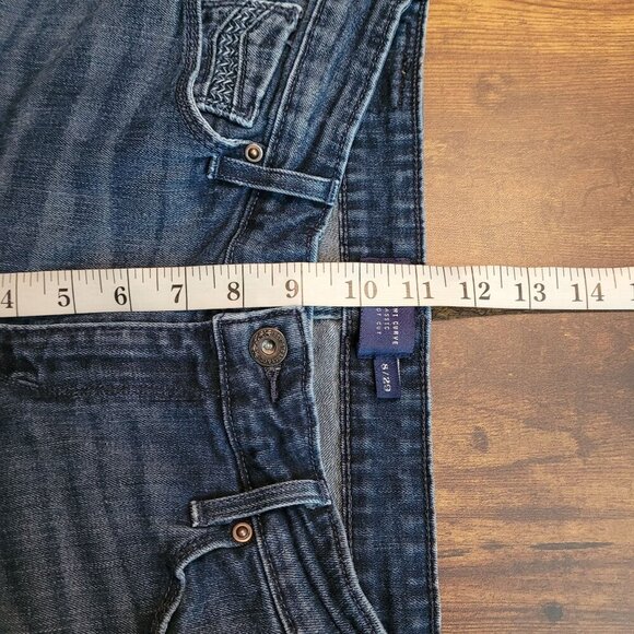 Vtg Levi's Jeans 8 Demi Curve Classic Bootcut Mid Rise Medium Dark Wash Y2K - Picture 8 of 11